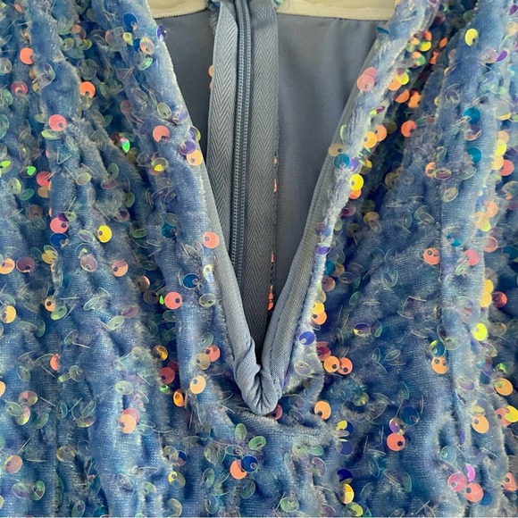 Lucy in the Sky Blue Sequins Velvet Off Shoulder Long Sleeve Bodycon Mini Dress - Picture 7 of 16